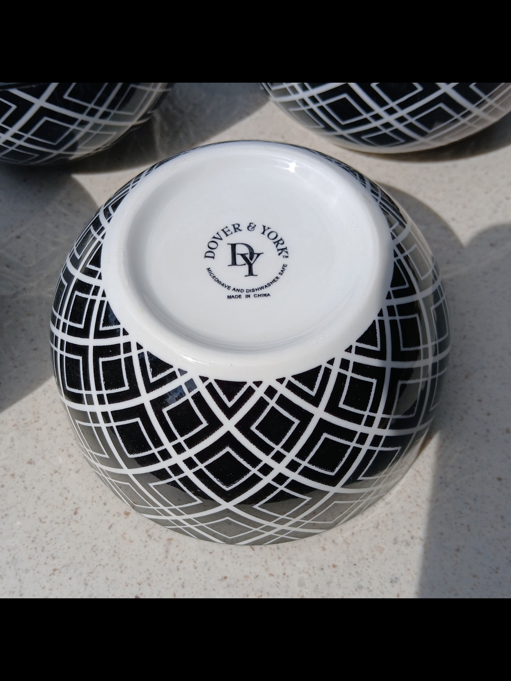 Dover & Yorl Set of 4 Black & White Geometric Ceramic Bowls Discontinued. - Picture 3 of 4